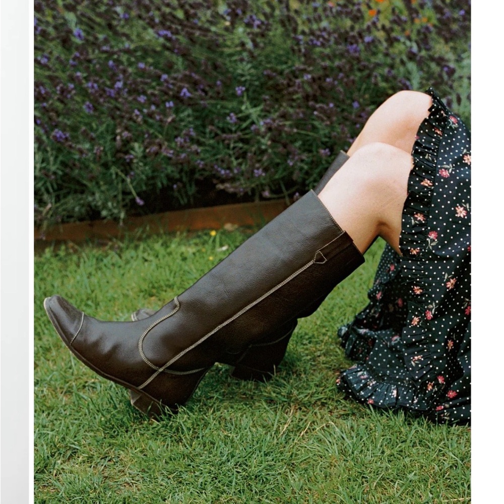 Christy Dawn Yoko Boots, sz 9